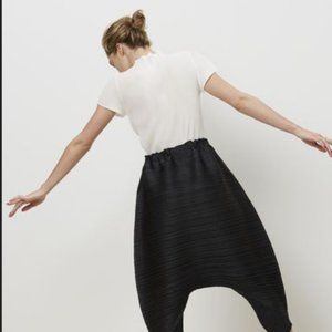 ISSEY MIKAKE PLEATS PLEASE PANTS - SIZE 5 | イッセイミヤケ プリーツプリーズ